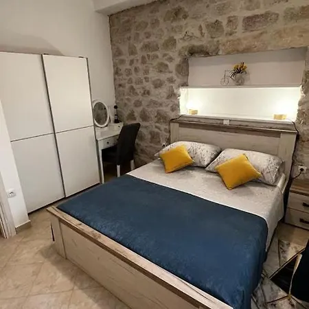 Ferienwohnung Grosovi Dvori Opuzen  Exterior foto