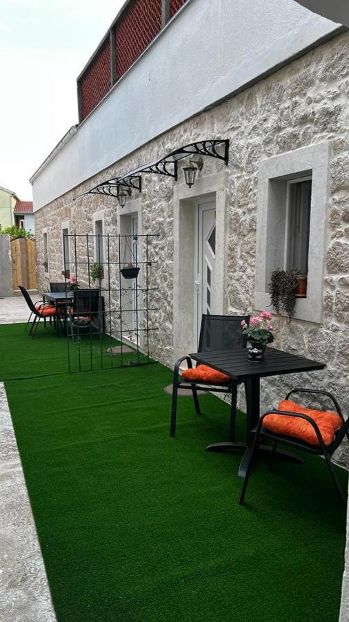Grosovi Dvori Apartmán