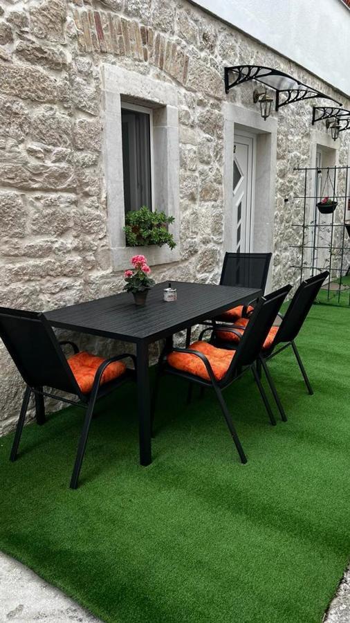 Apartment Grosovi Dvori *